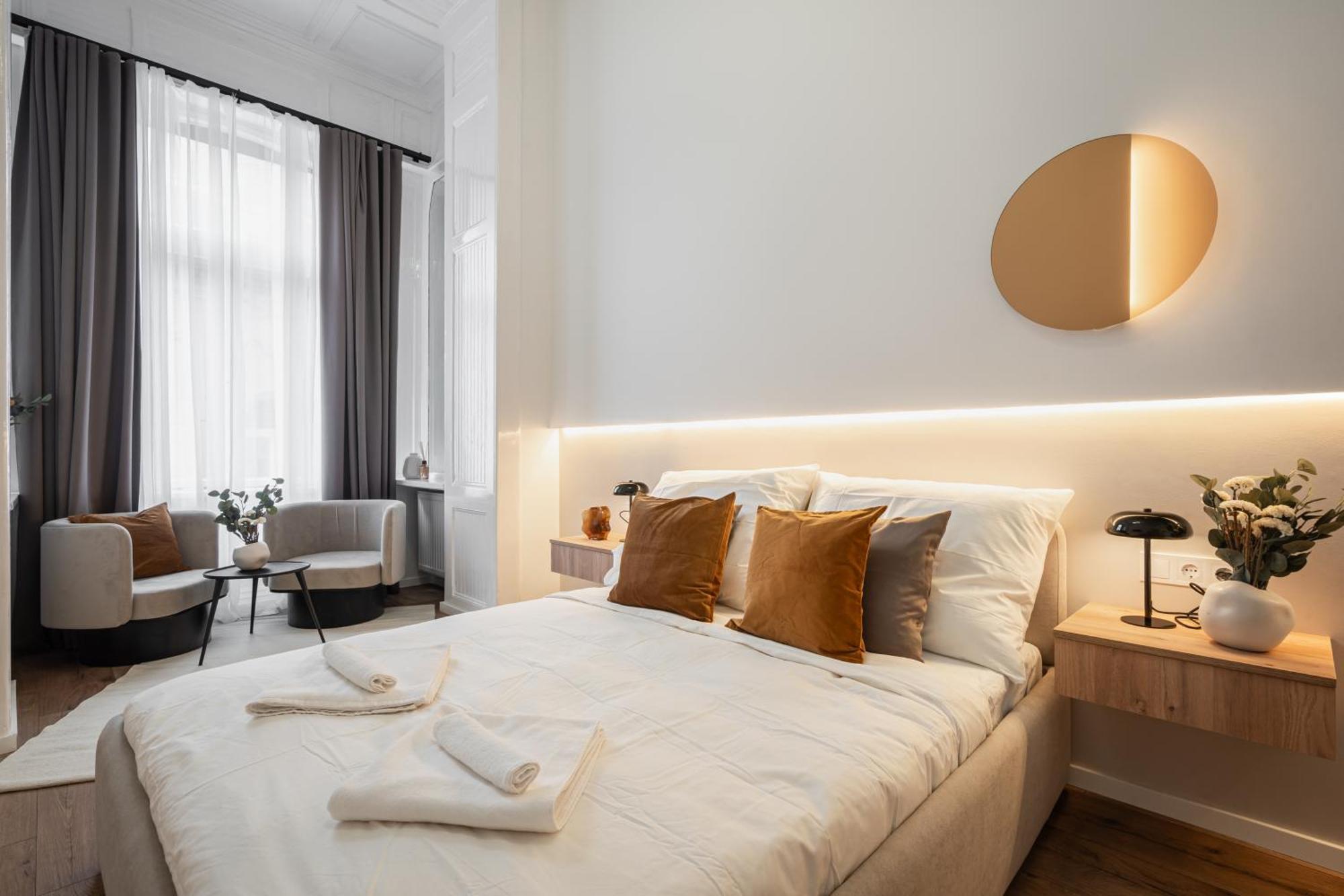 You Boutique Suites, Best Location By Bqa Budapest Luaran gambar